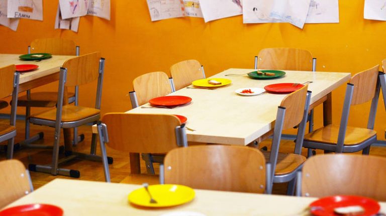 kindergarten-2456159_1280