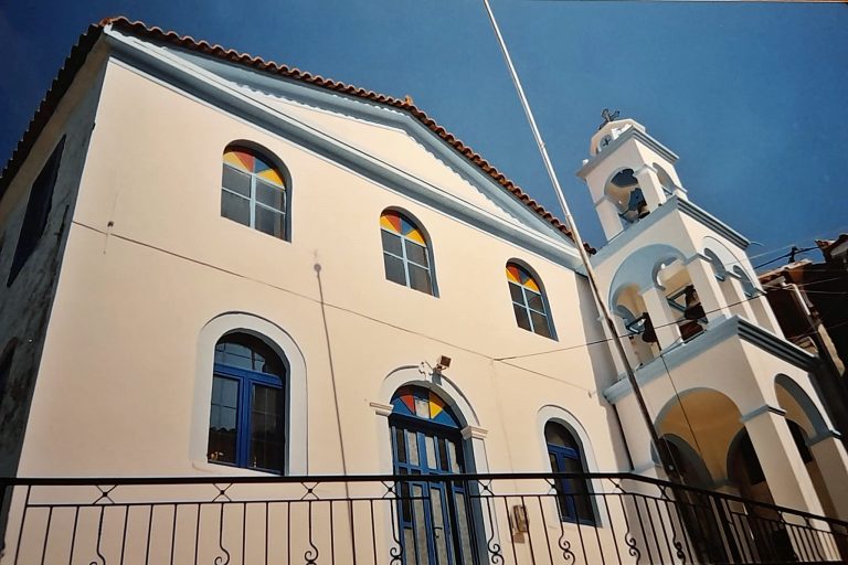 manolates εκκλησια