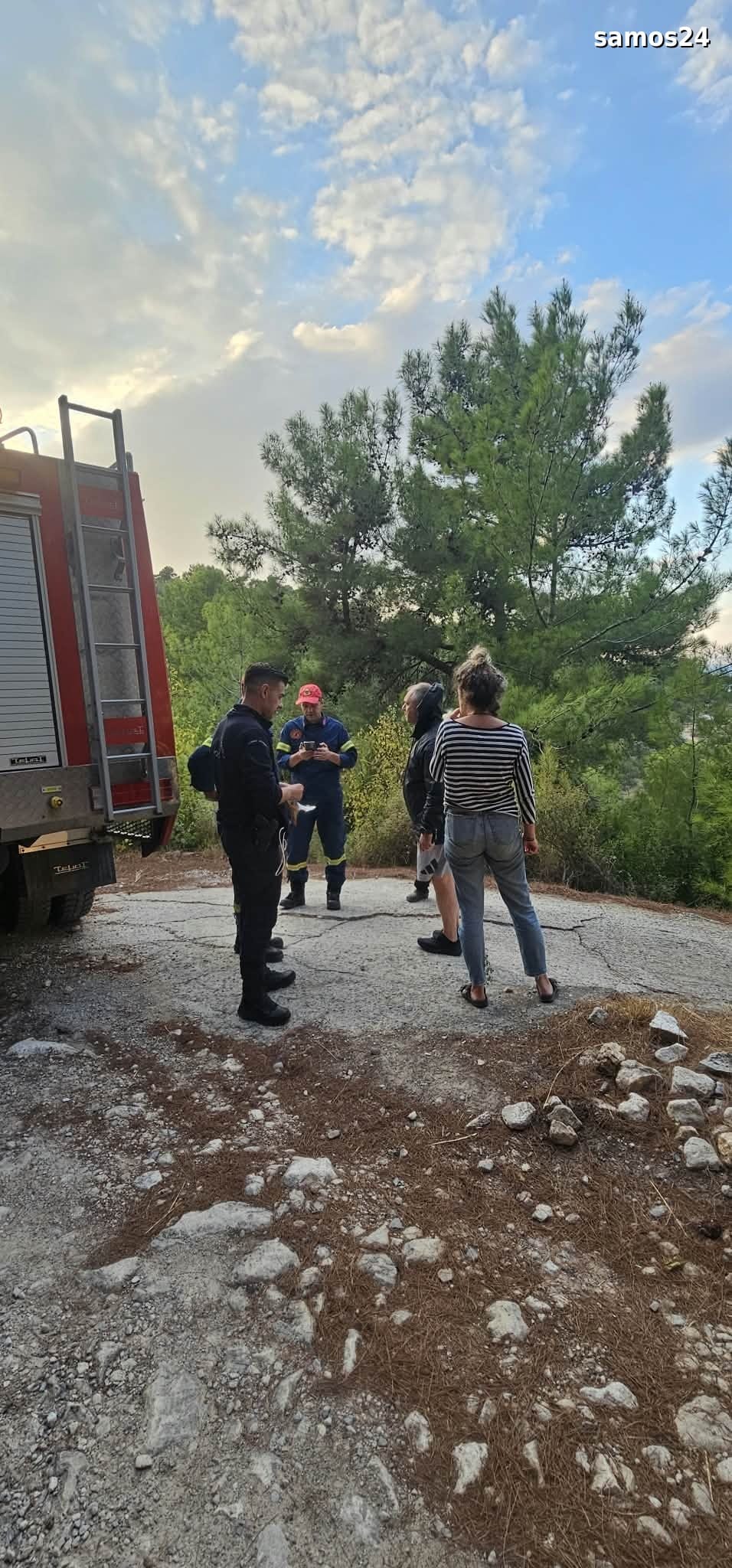 Σάμος: Ανατροπή ενοικιαζόμενου αυτοκινήτου